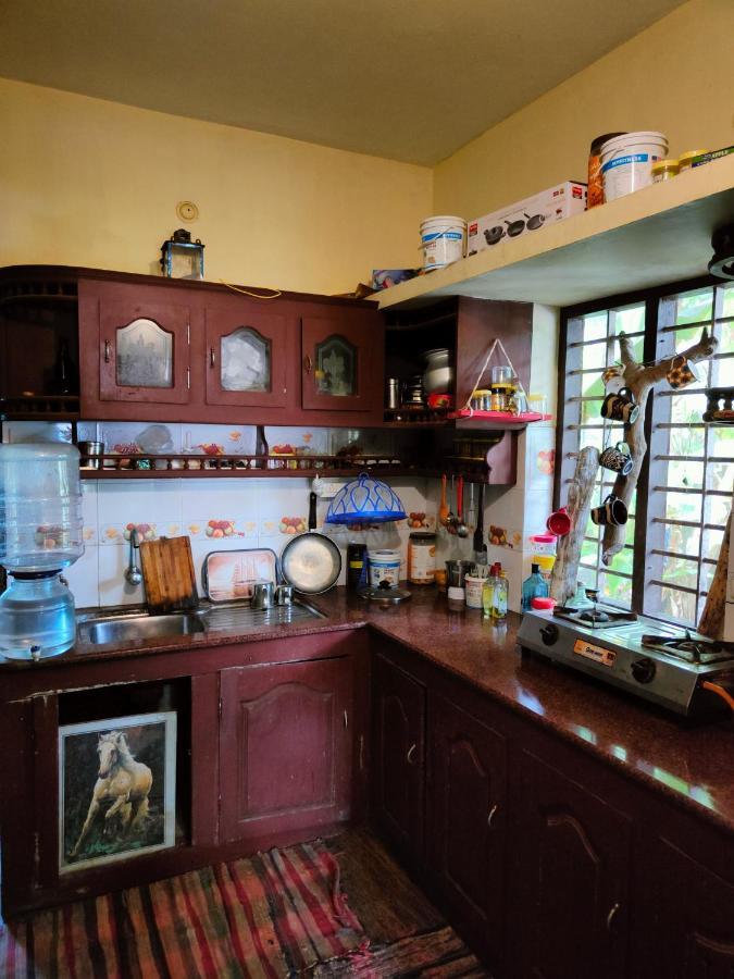 Beachaholic Homestay Alappuzha Dış mekan fotoğraf