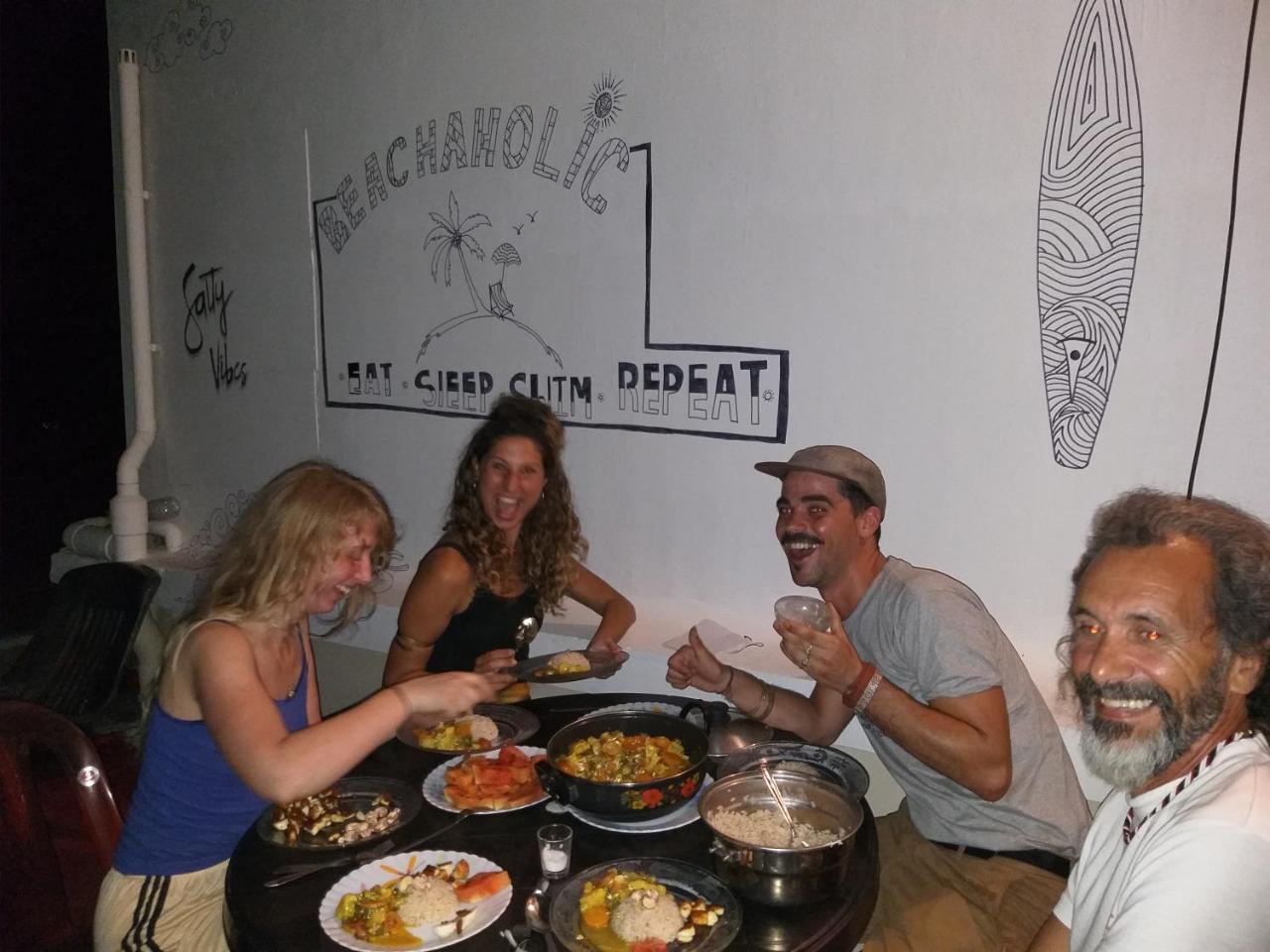 Beachaholic Homestay Alappuzha Dış mekan fotoğraf